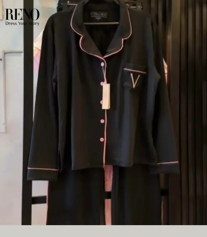 Luxury Winter Pajama Set in Black Design – High-Quality Imported + Gift Bag